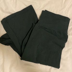 brandy melville flare leggings (dark green)
